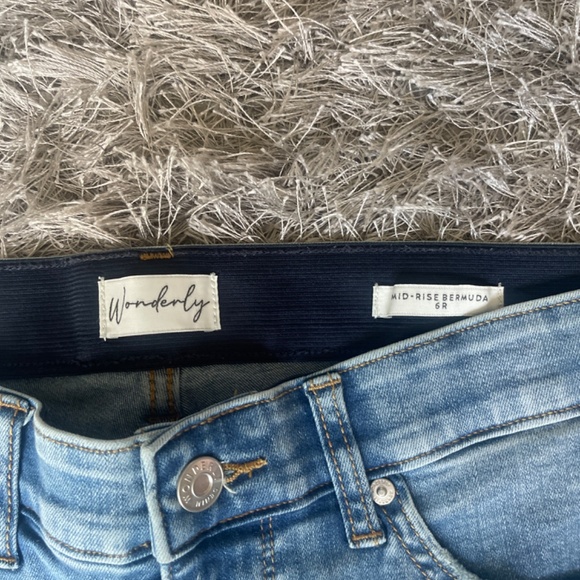 NWT Wonderly Mid Rise Denim Bermuda Shorts - Picture 4 of 5